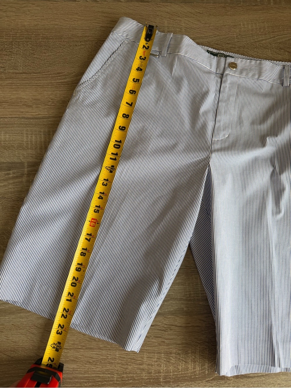 L-RL Lauren Active Shorts Womens Sz 14 Blue White Seersucker Bermuda Golf Beach - Picture 3 of 15